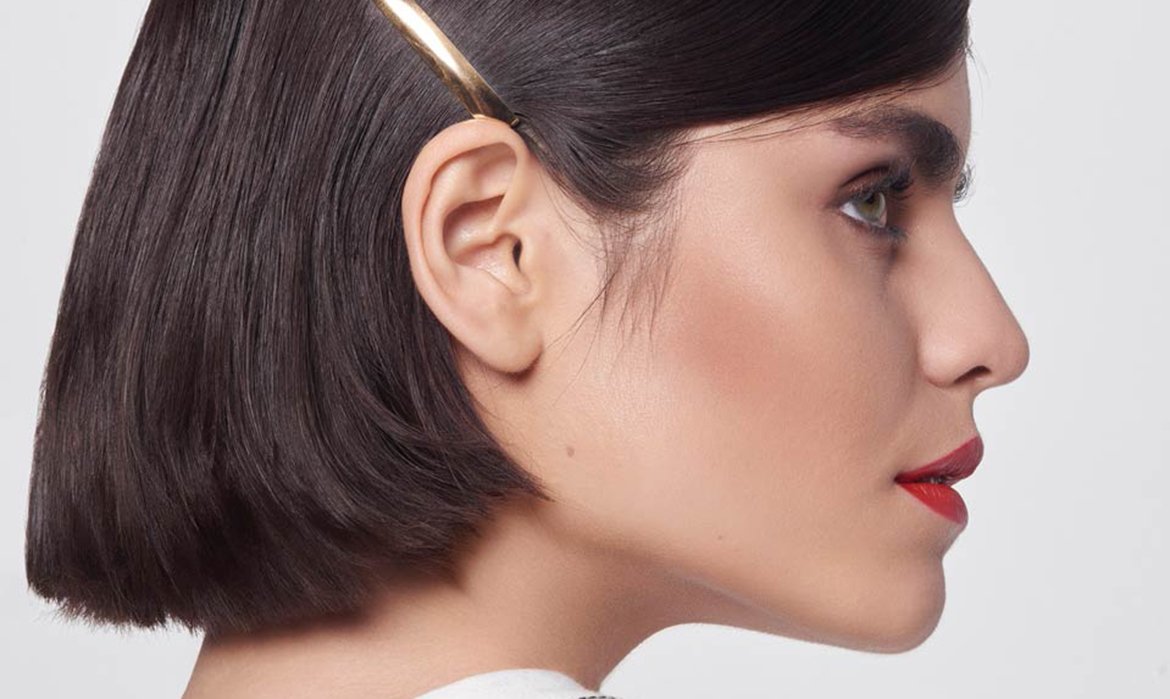 ¿El corte de pelo tipo bob más XS? El microbob. Con aires franceses y los productos de fijación de L’Oréal Paris caerás y caeremos rendidas a sus pies.